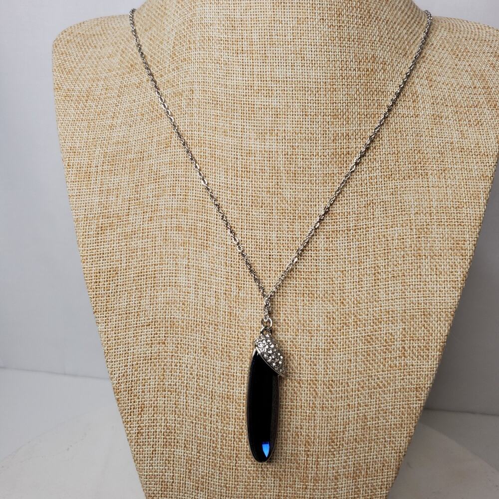 Vintage Necklace Plain Rope Chain w/ Blue & Faux Diamond Pendant 31 Inch